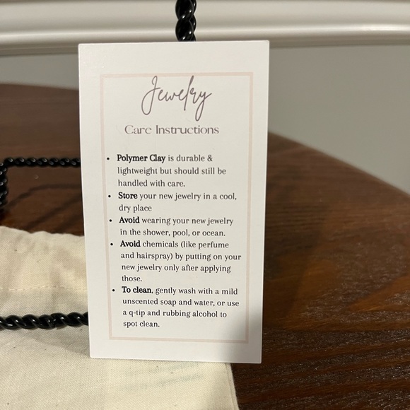 Wen's Earrings - Beautiful summer/vacation pair! NWT - Picture 5 of 5